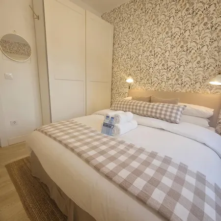 Apartman I *